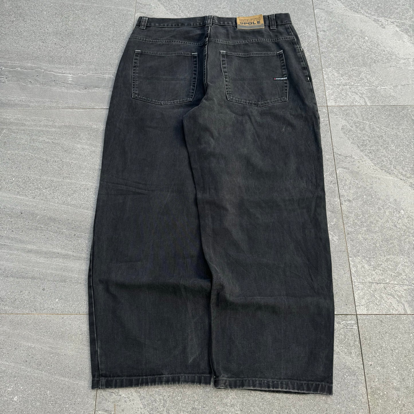 southpole jeans - 40x31”