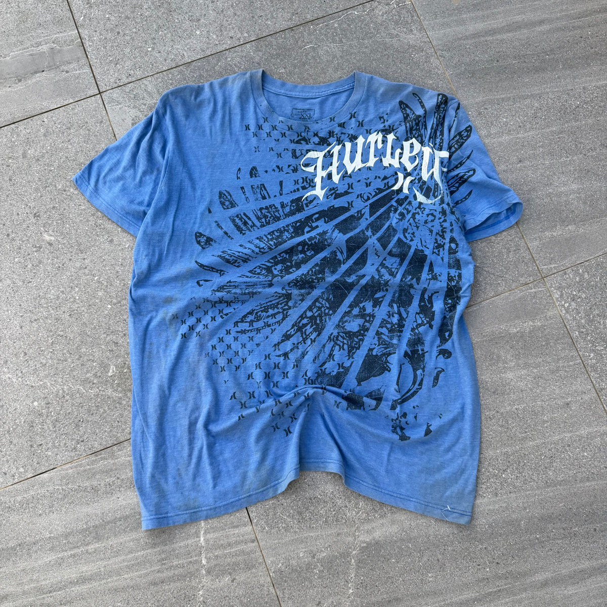 clean hurley tee - XXL