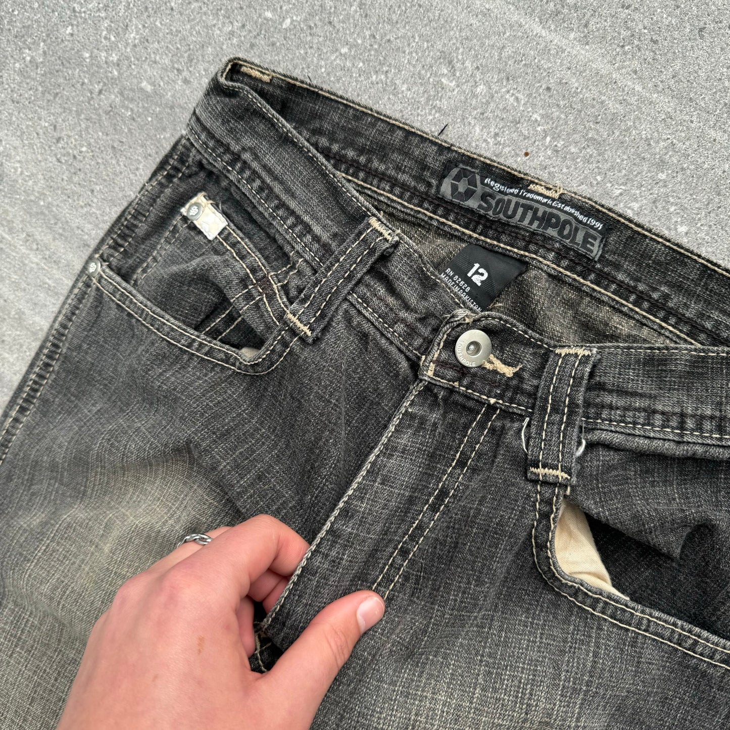 southpole jeans - 26”