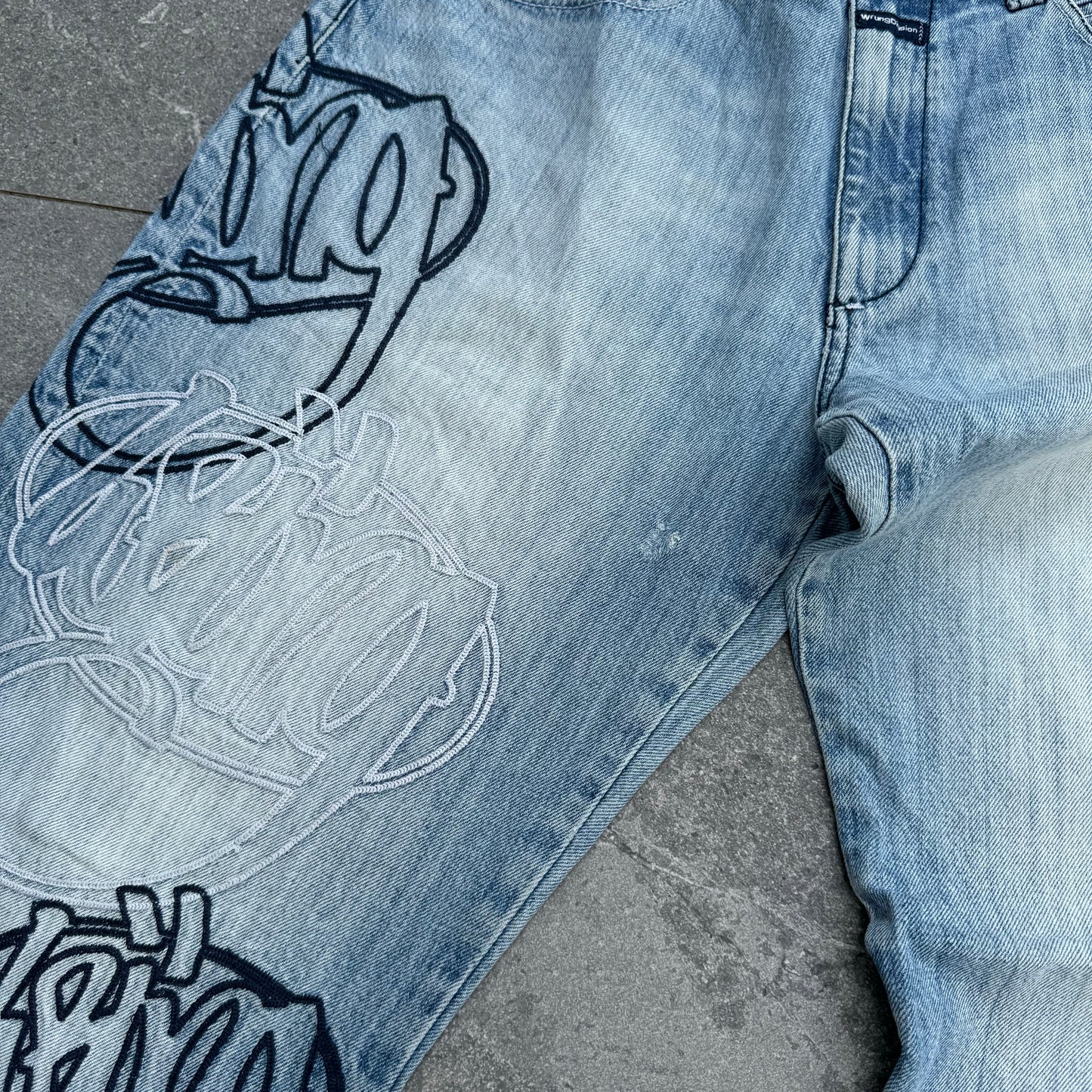 hardest wrung division jeans - 38x32”