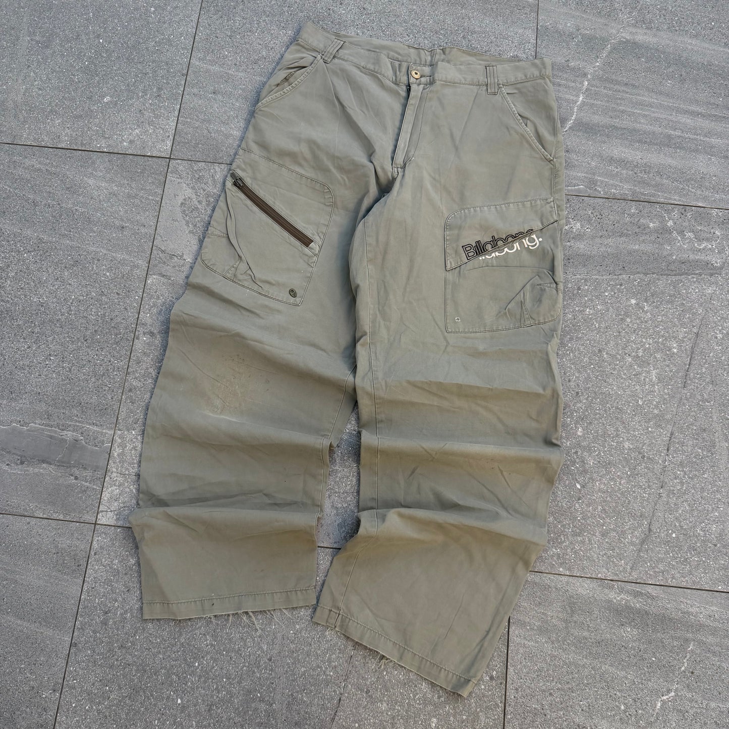 grail billabong pants - 36x32”