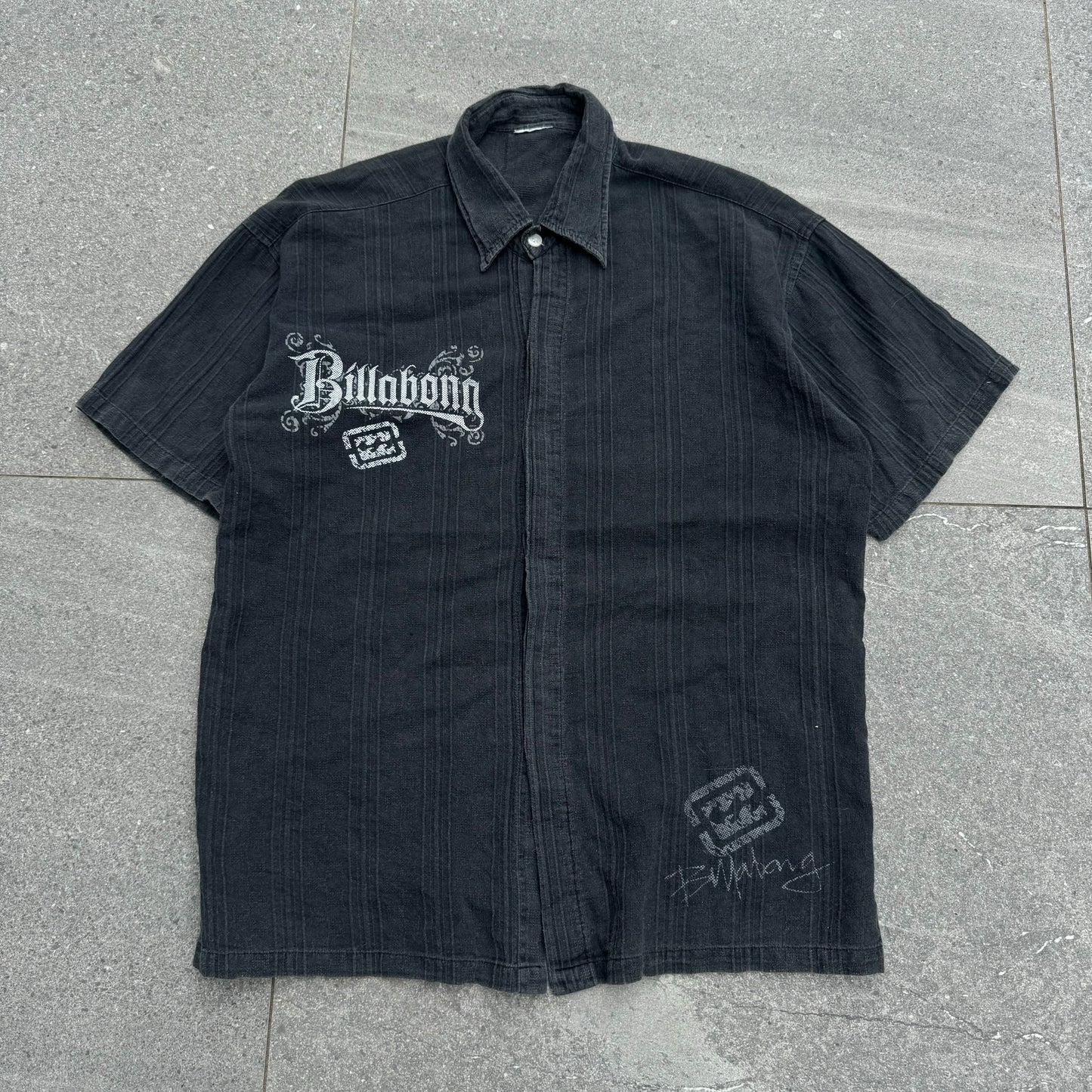 billabong shirt - M