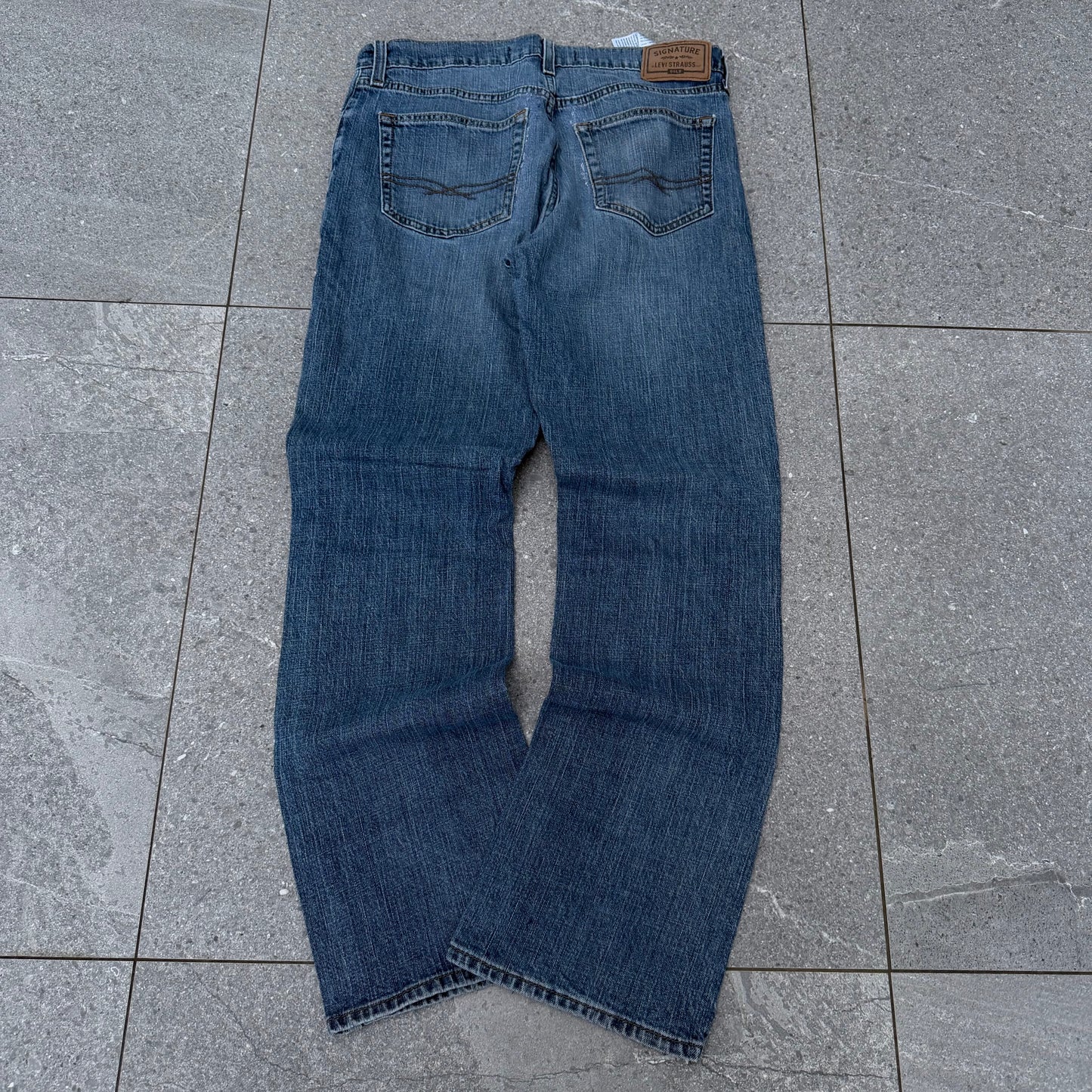 levi signature bootcuts - 32x30”