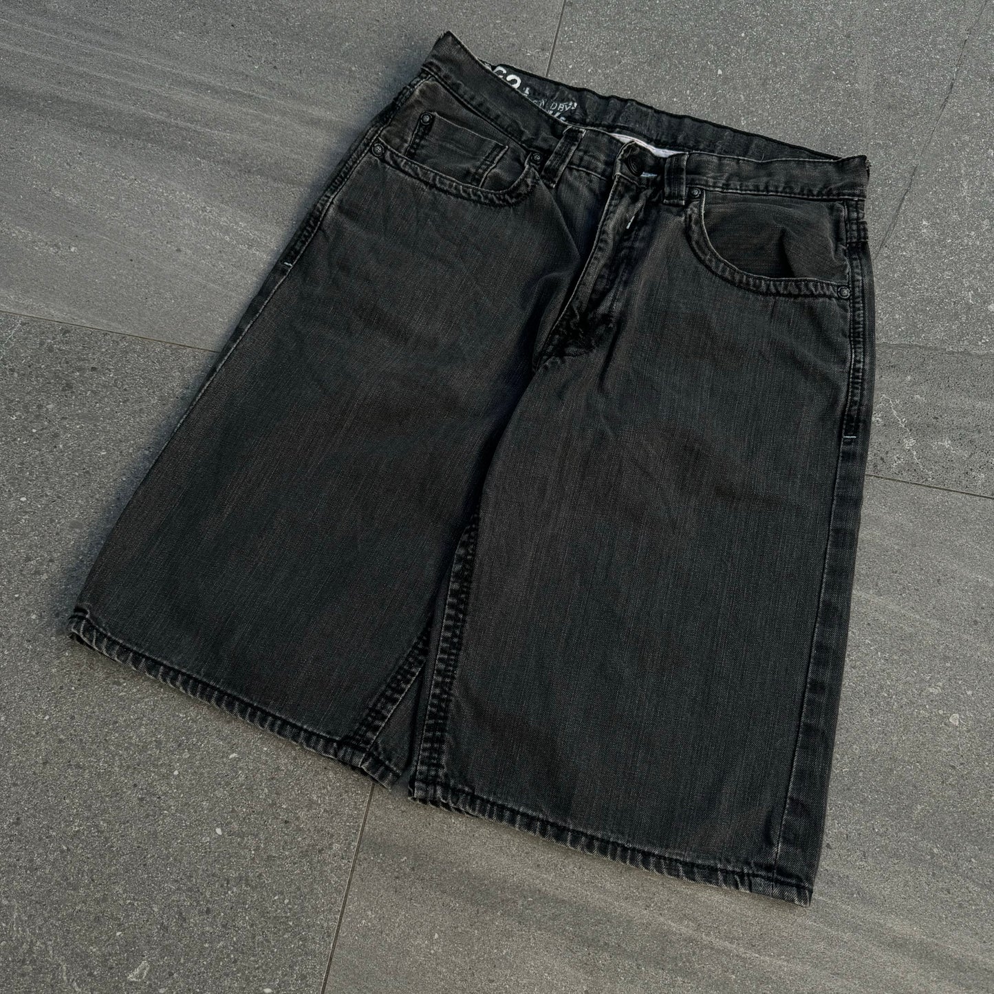 sexiest ecko jorts - 35x14”