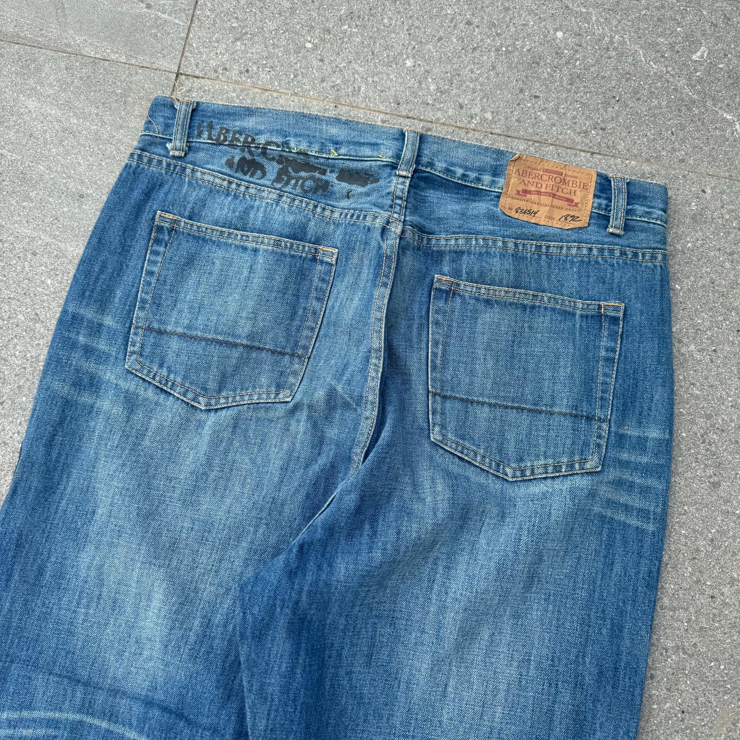 short king abercrombie jeans - 36x25”