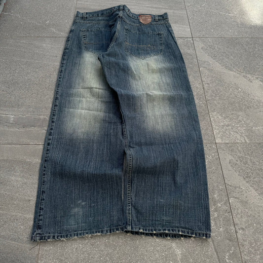 most beautiful mecca jeans - 40x32”