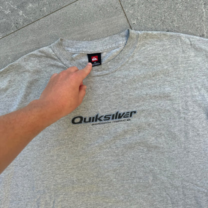 quiksilver tee - 2XL