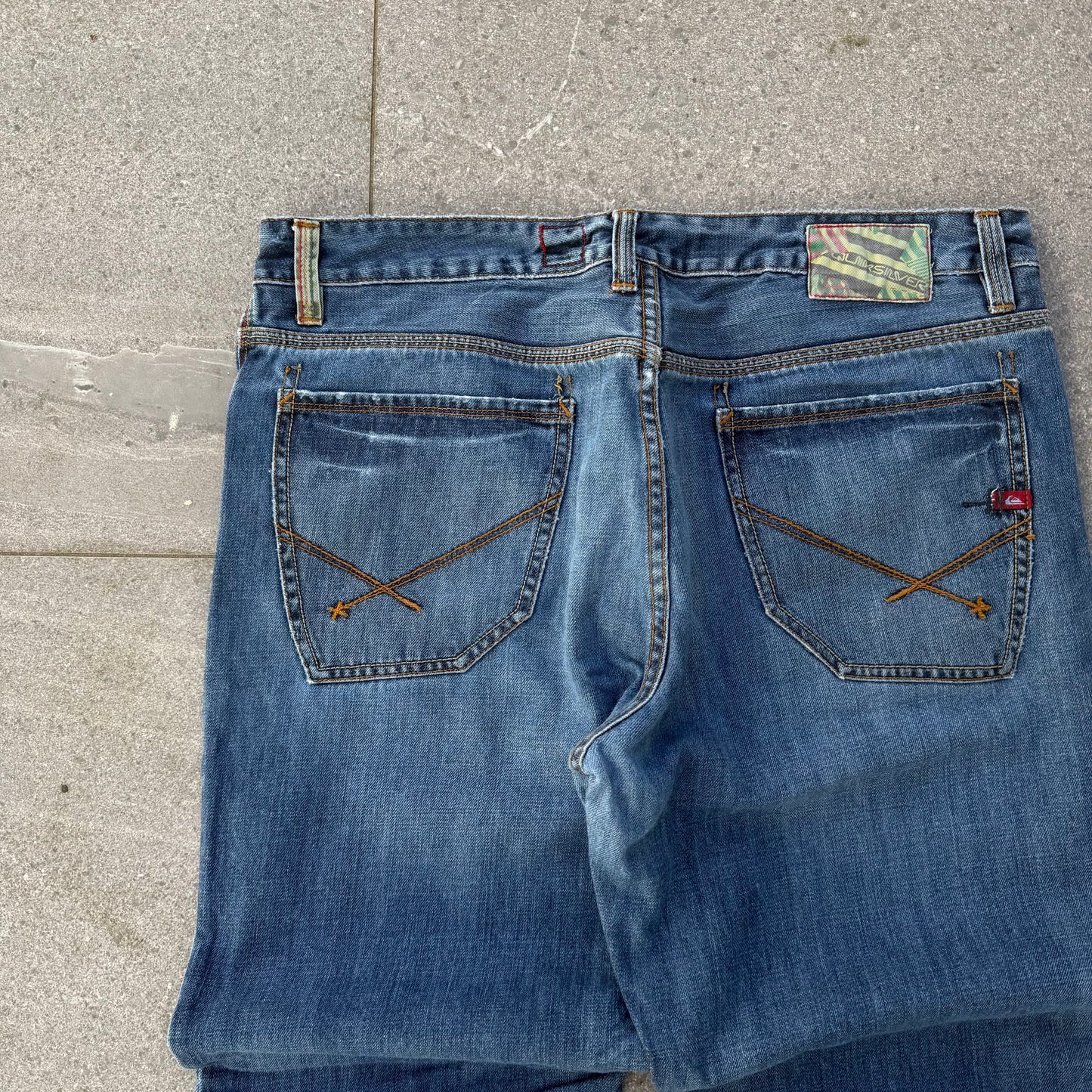 button fly quiksilver bootcuts (goated wash) - 36x33”