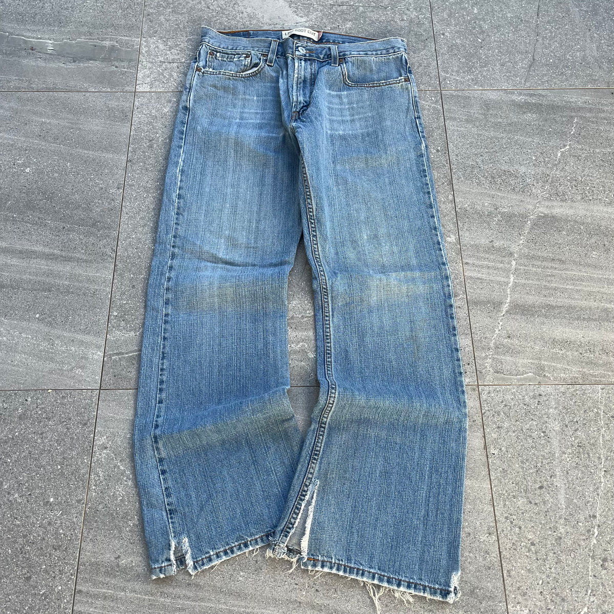 gorgeous levi 527 low bootcut - 32x32”