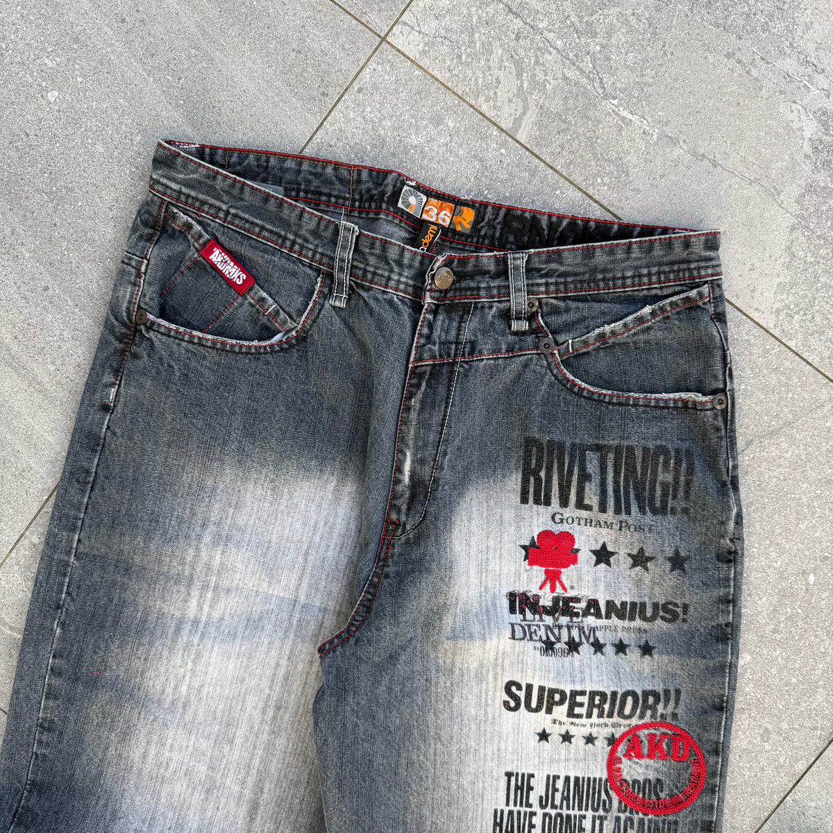akademiks front hit jeans - 34x33”