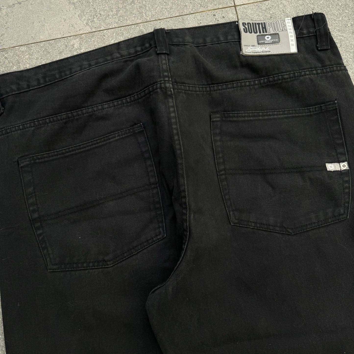 southpole jeans - 42”