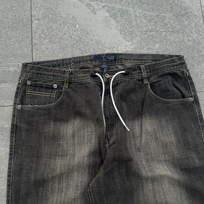 delf jeans - 42x32” (can fit most sizes tho)