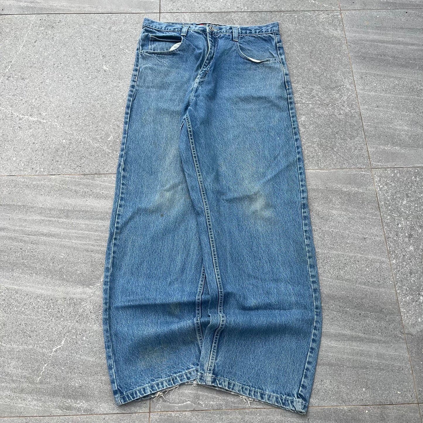 great everyday southpole pair - 34x33”