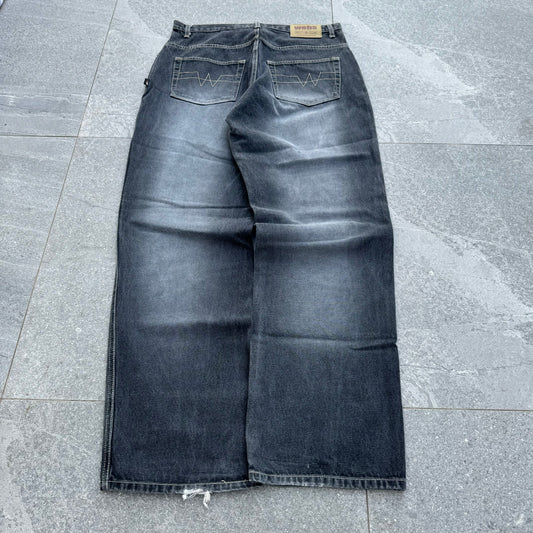 sexy webs jeans - 36x33”