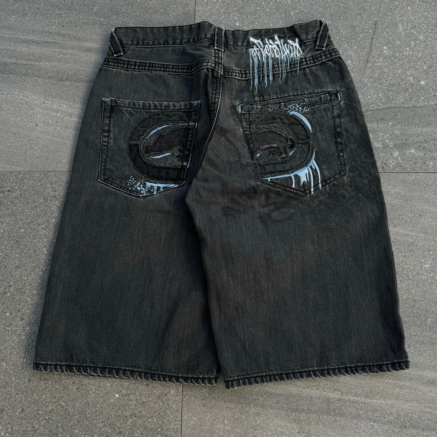 sexiest ecko jorts - 35x14”