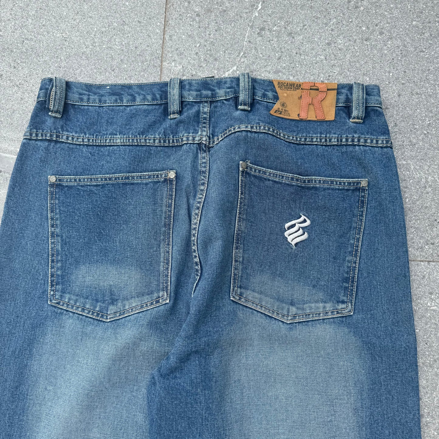 grail rocawear jeans - 40x32”