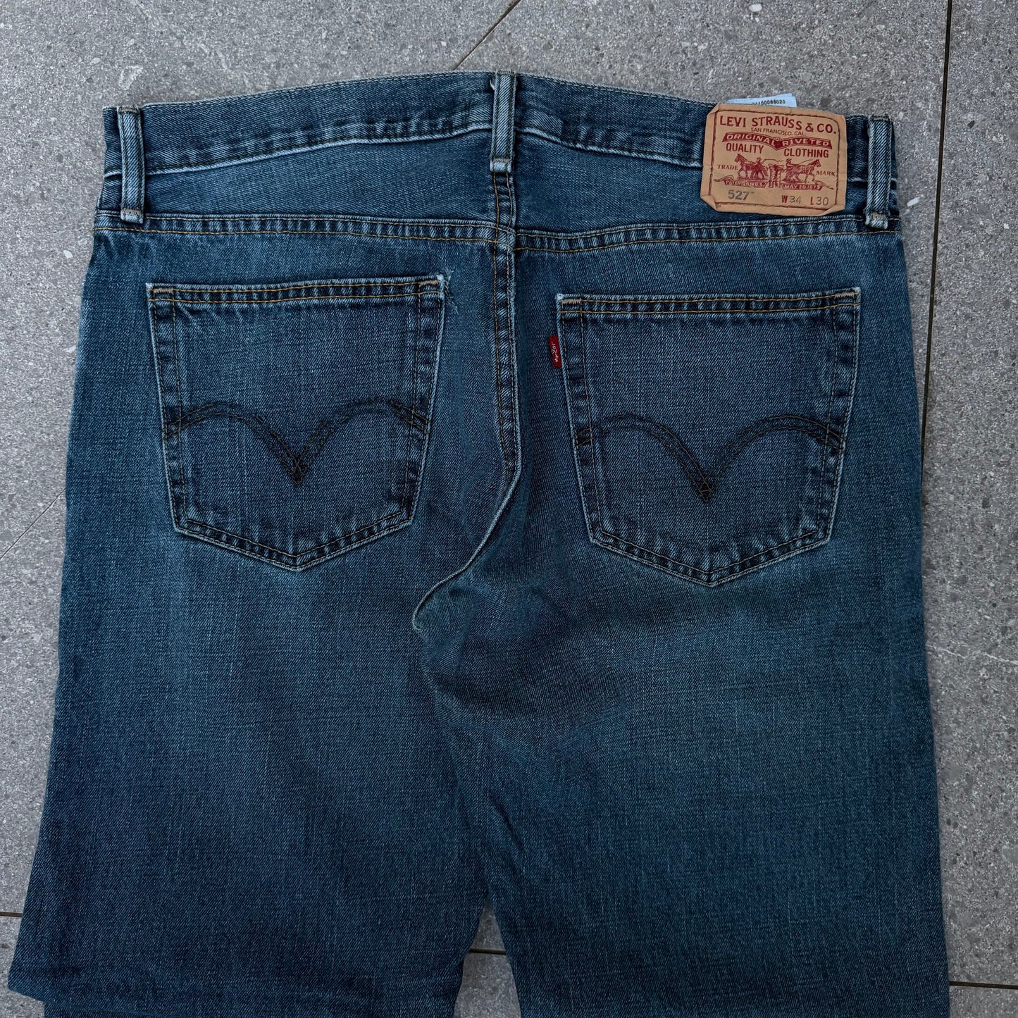 deeep blue 527 levi’s bootcut - 34x30”