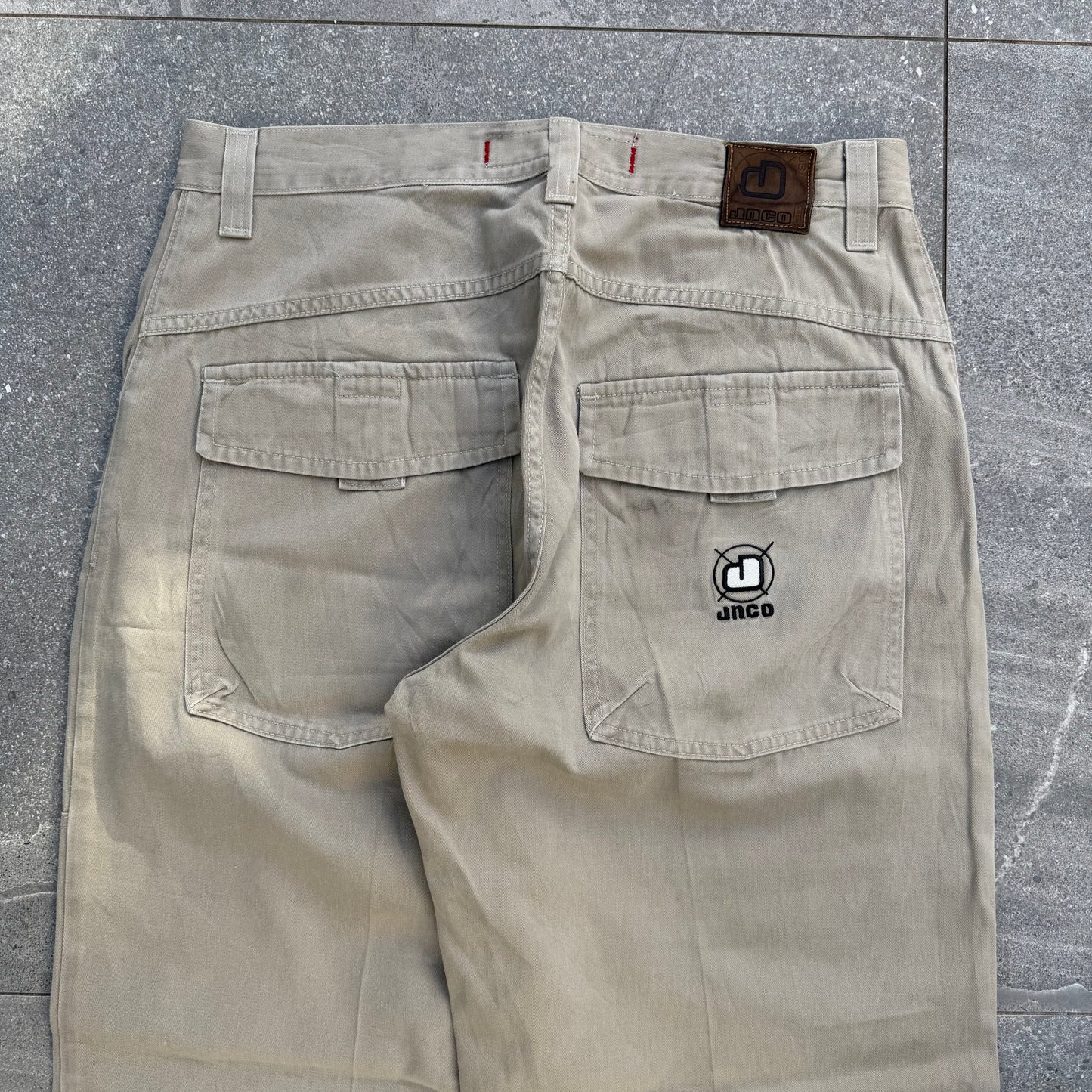 ok yeah these are fucking CRAZY. JNCO chinos - 35x35”
