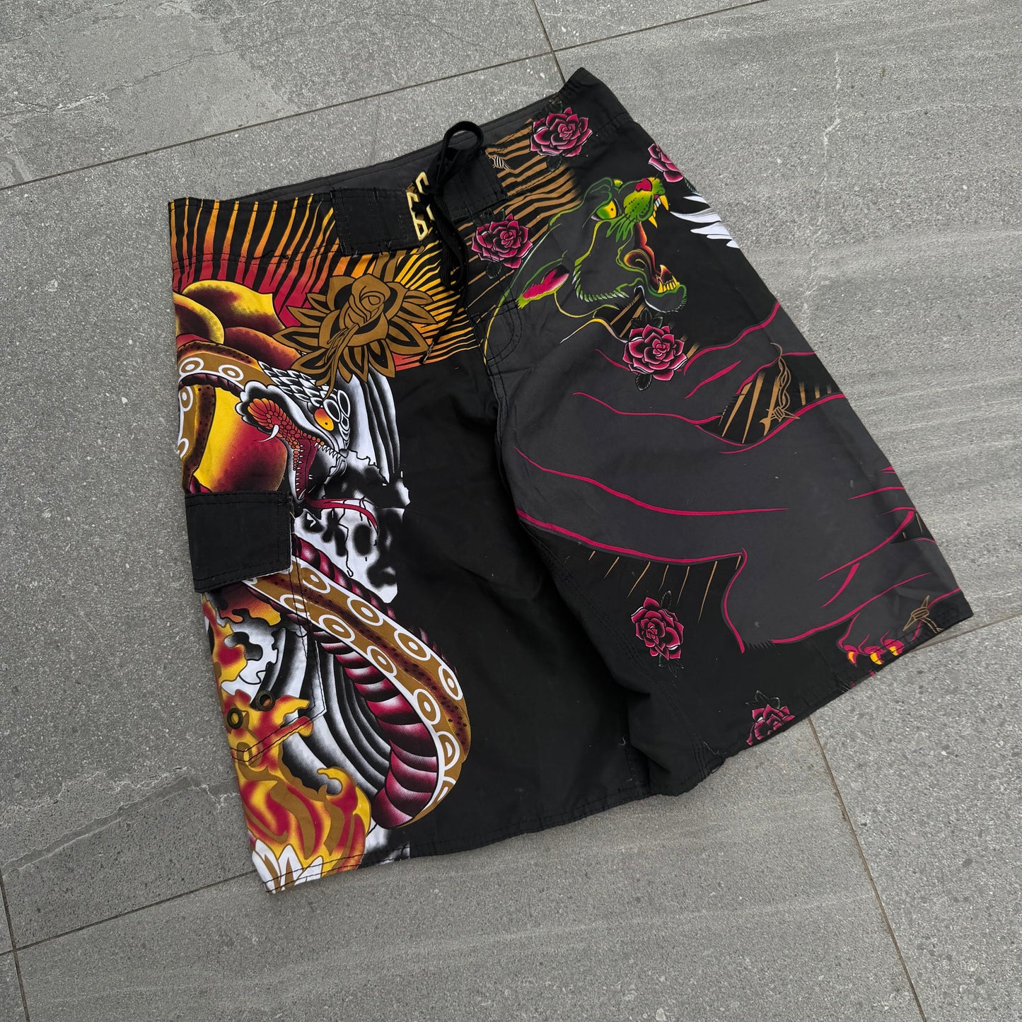 bruh these fit so so so good. size 32”