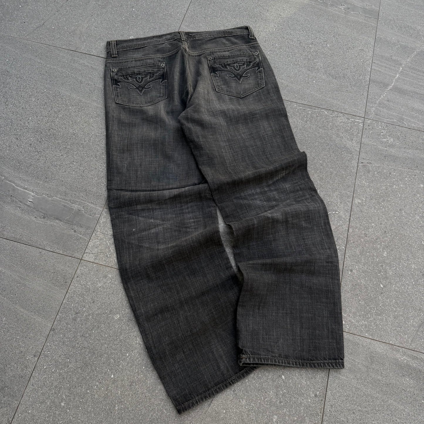 dkny bootcuts :0 34x32”