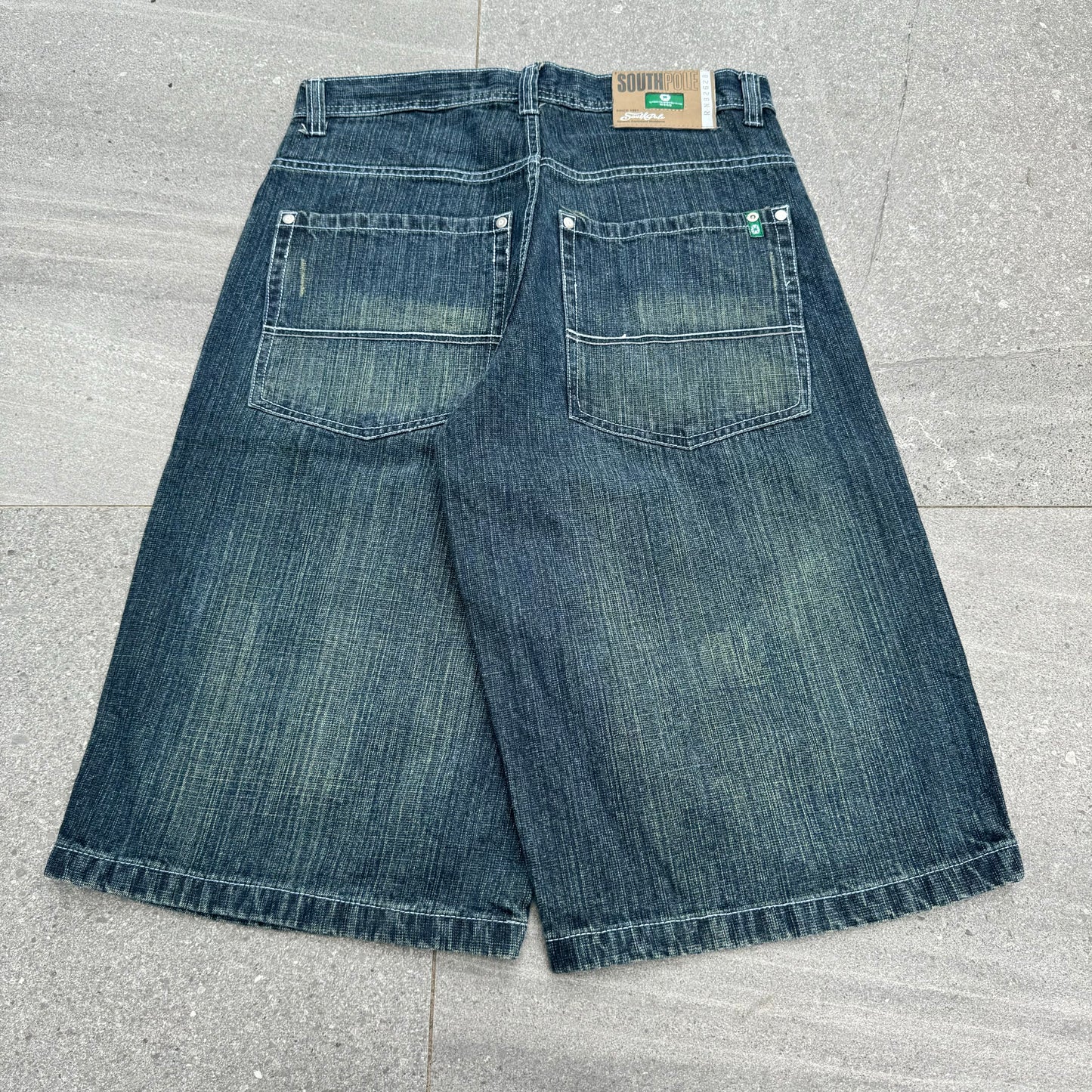 insane green wash jorts - 33@
