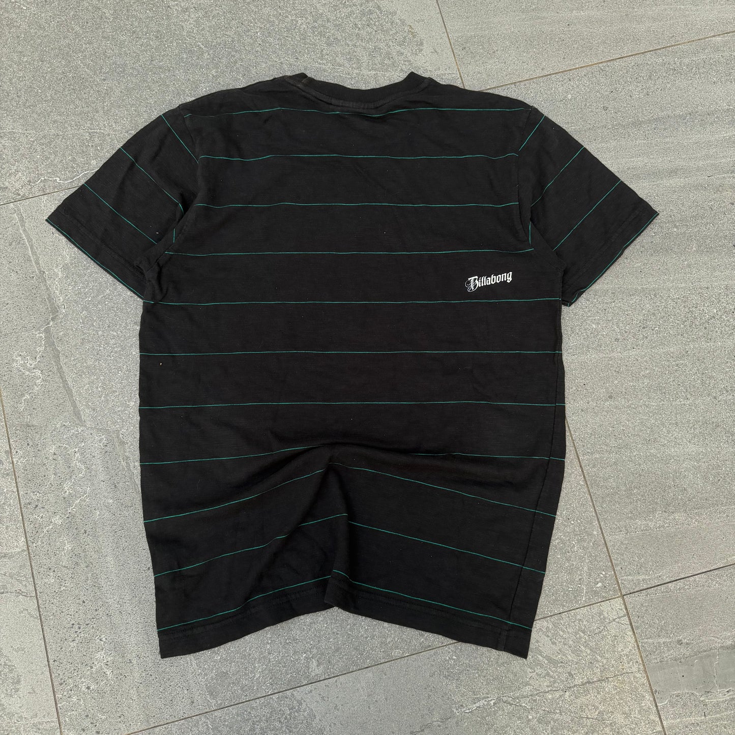 billabong striped tee - S