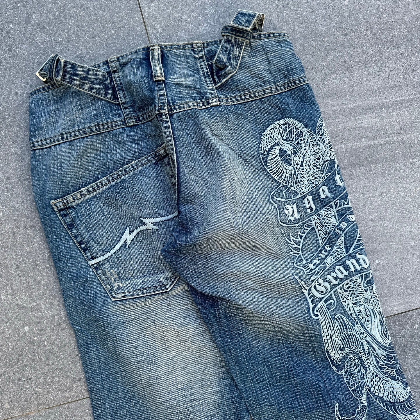 insane embroidered bootcuts - 30x33”