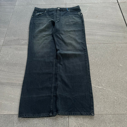 lightning bolt jeans - 40x33”