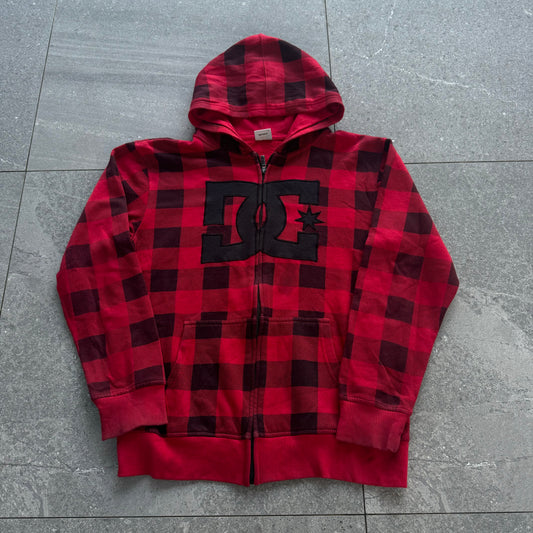 hard ass DC hoodie, i wanna say medium but it’s a little bit smaller than a medium but still a medium fit? idk just buy it