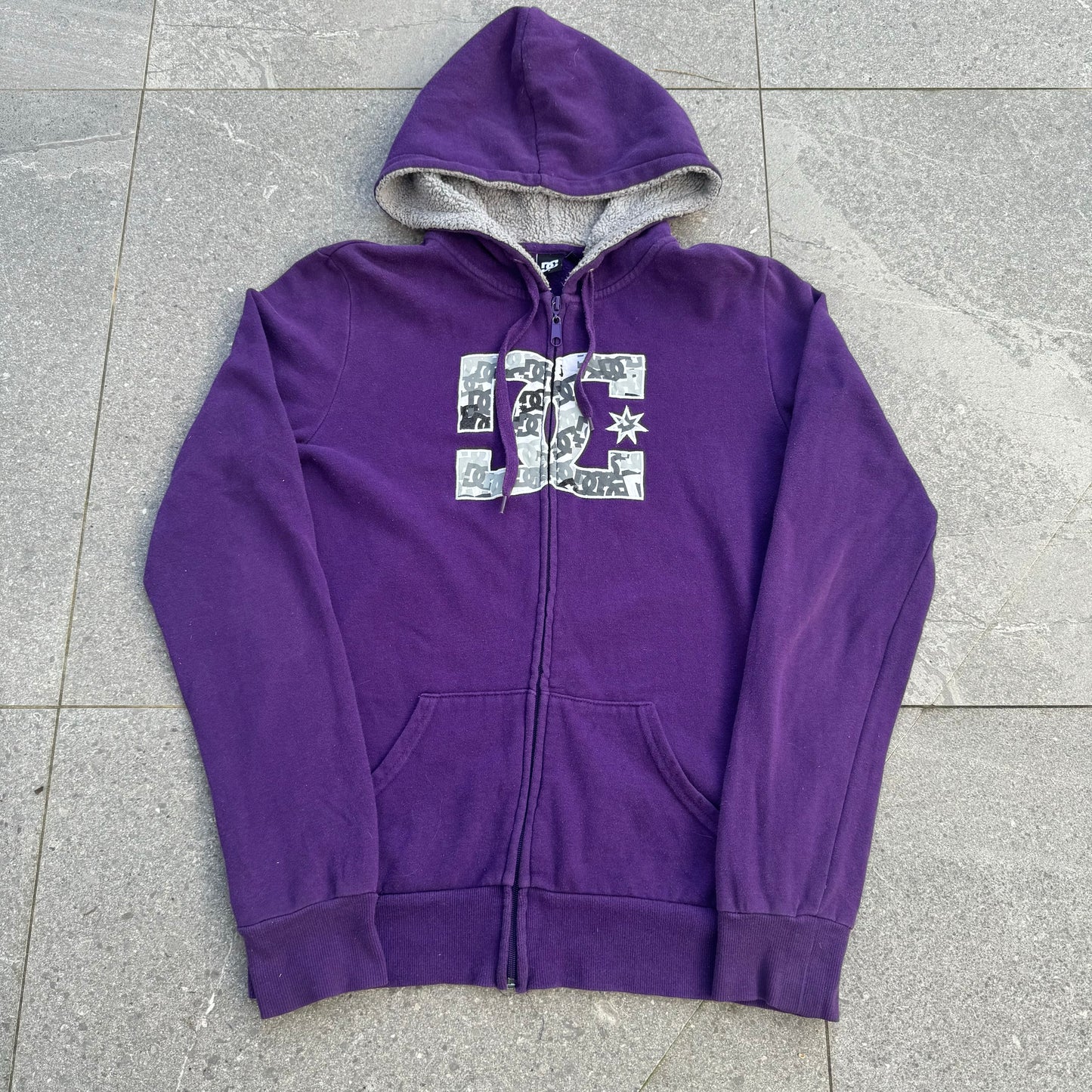 dc zip up - S