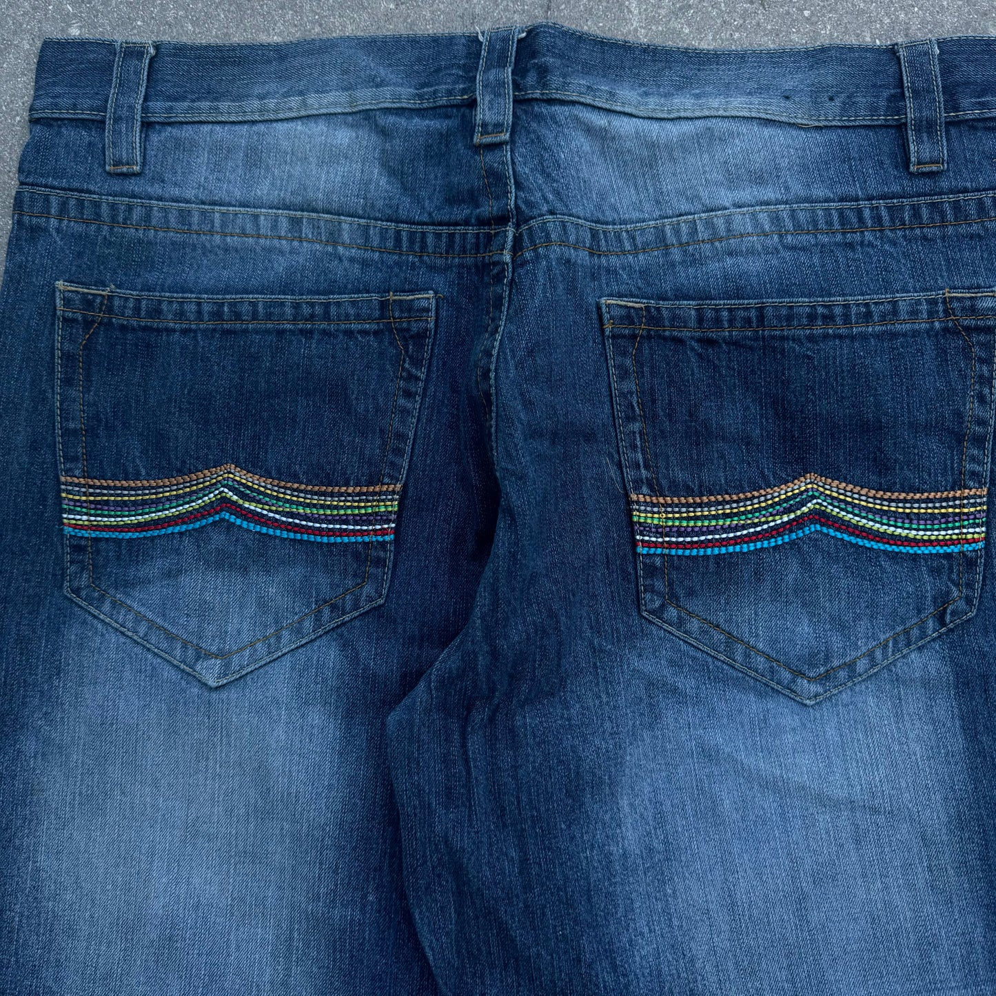 fat avirex jeans - 41x33”