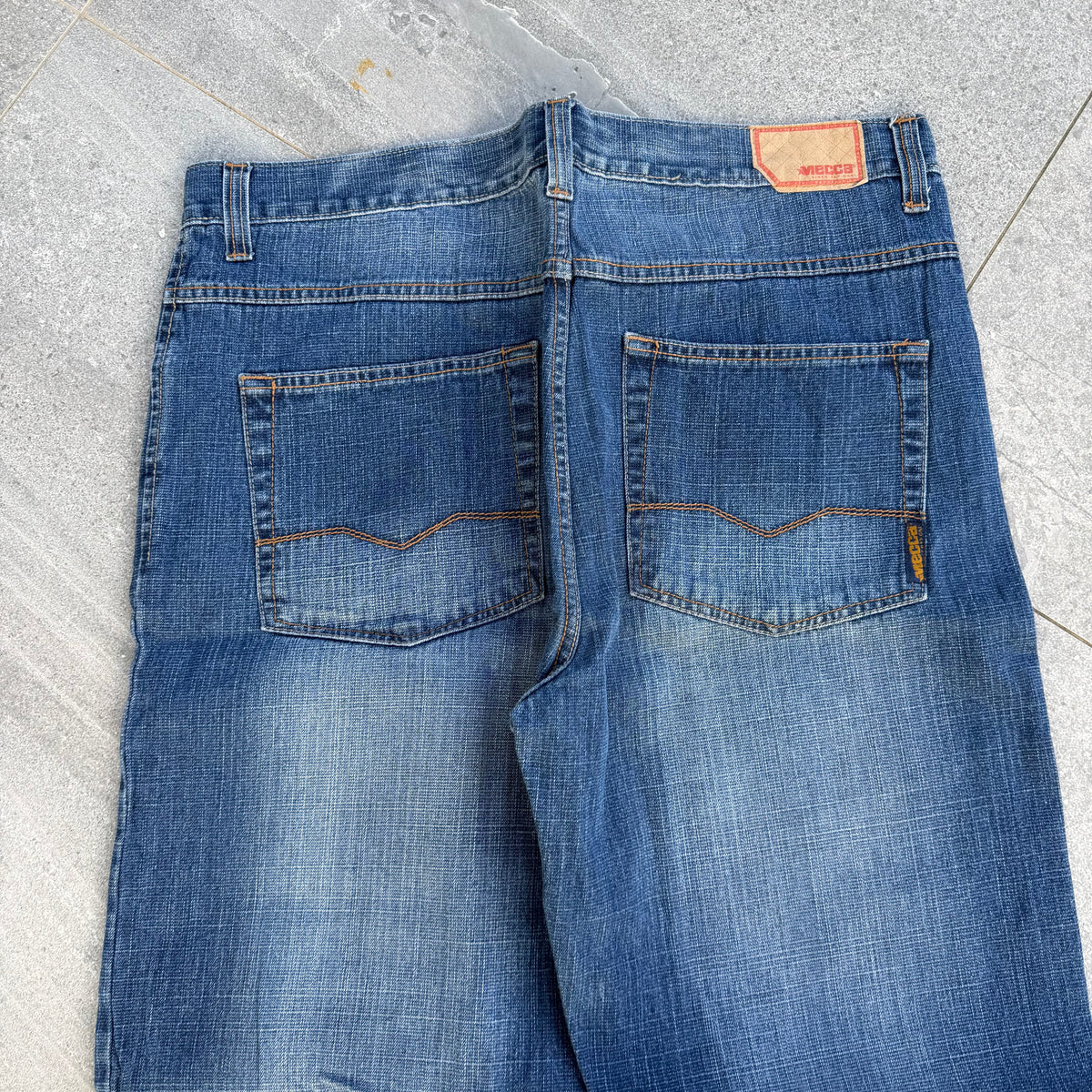 long asssssssss mecca jeans - 40x34”