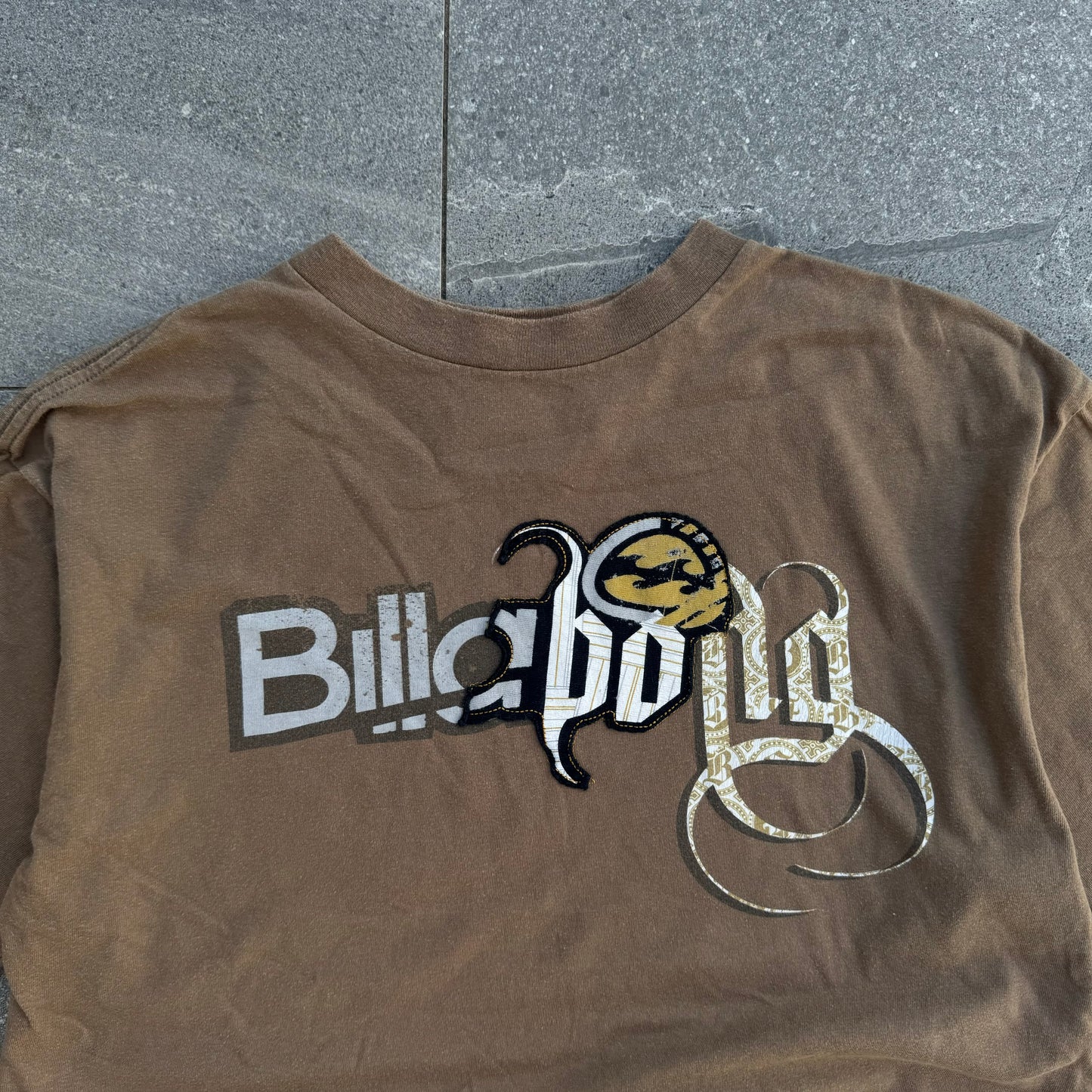 ☕️ billabong tee - L