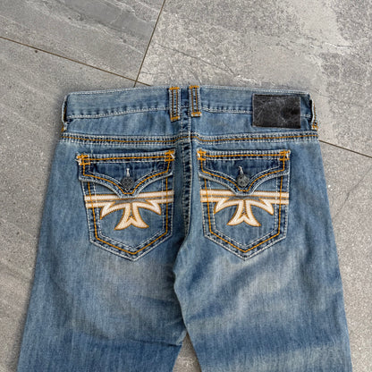 xtreme couture bootcuts - 32x32”