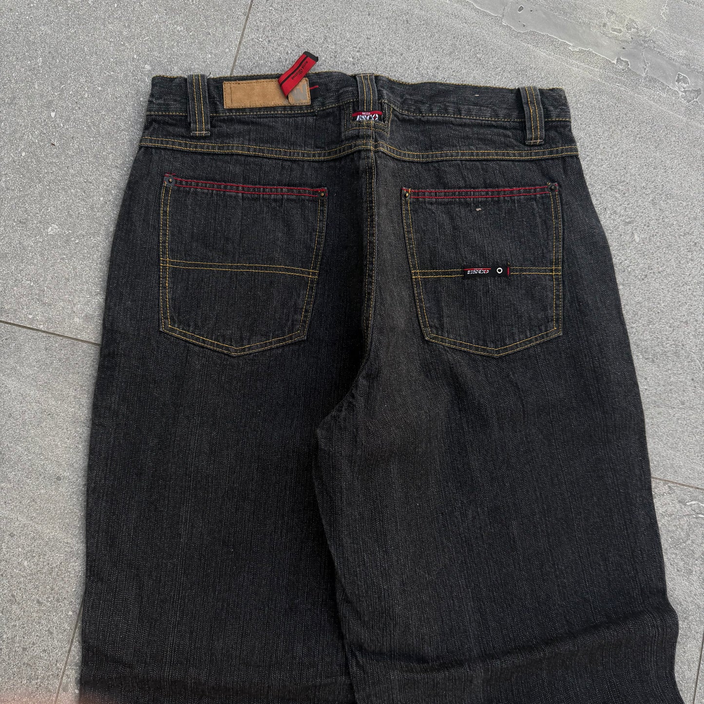 esco jeans - 34x33”