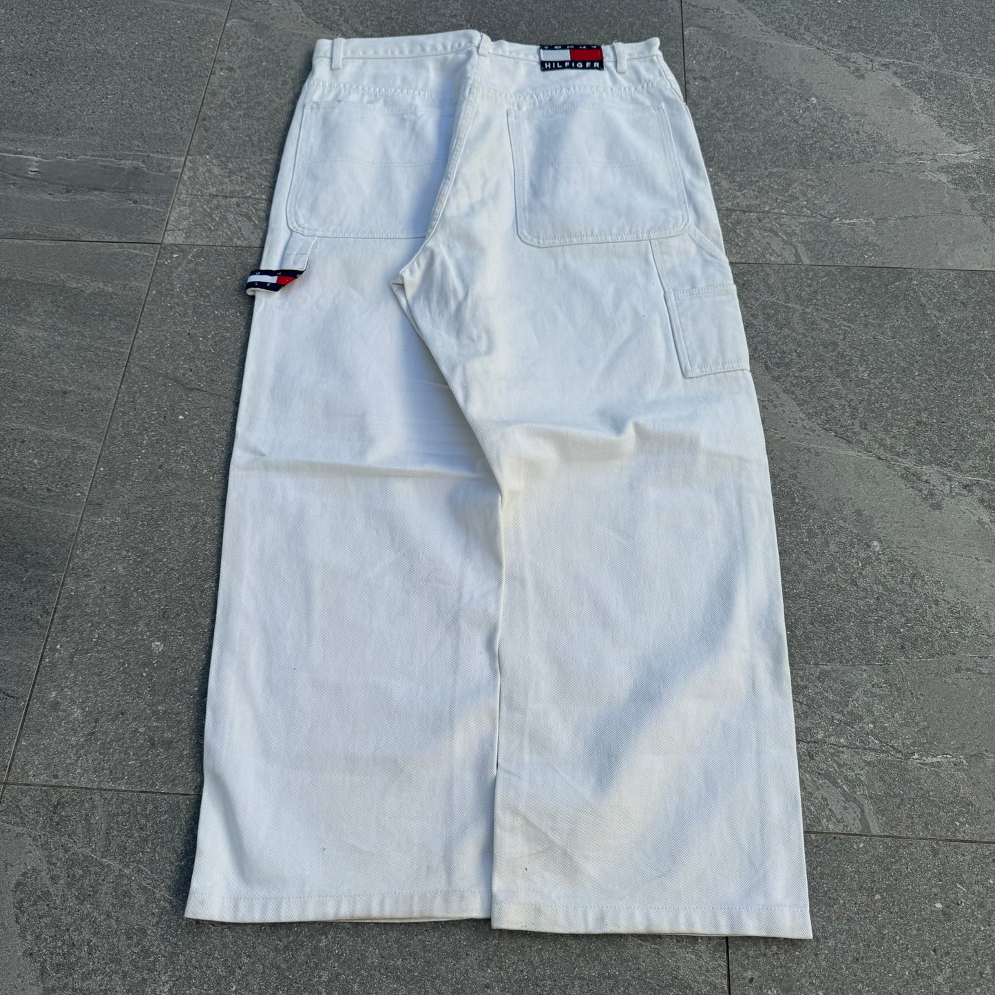 white tommy jeans - 36x29”