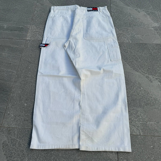 white tommy jeans - 36x29”