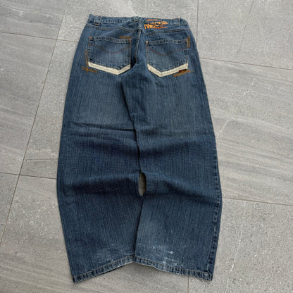 the greatest mecca jeans out. 36x32”