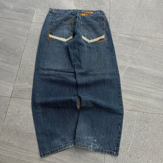 the greatest mecca jeans out. 36x32”