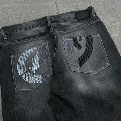 ecko embroidered jeans - 37x32”