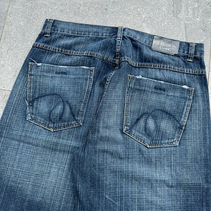 brazyyyyy cube jorts - 36”