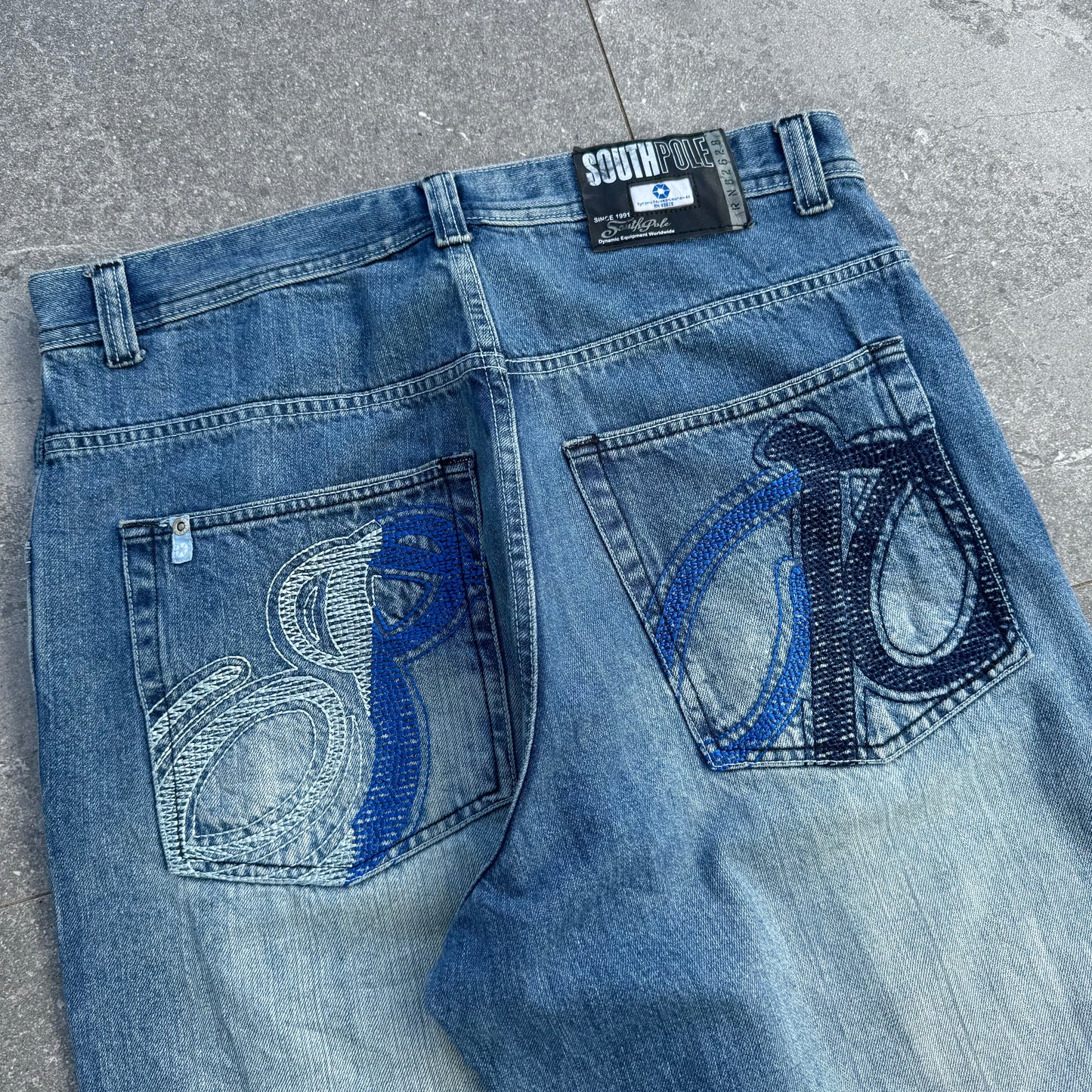 goat bagggggy southpole jeans - 36x30”