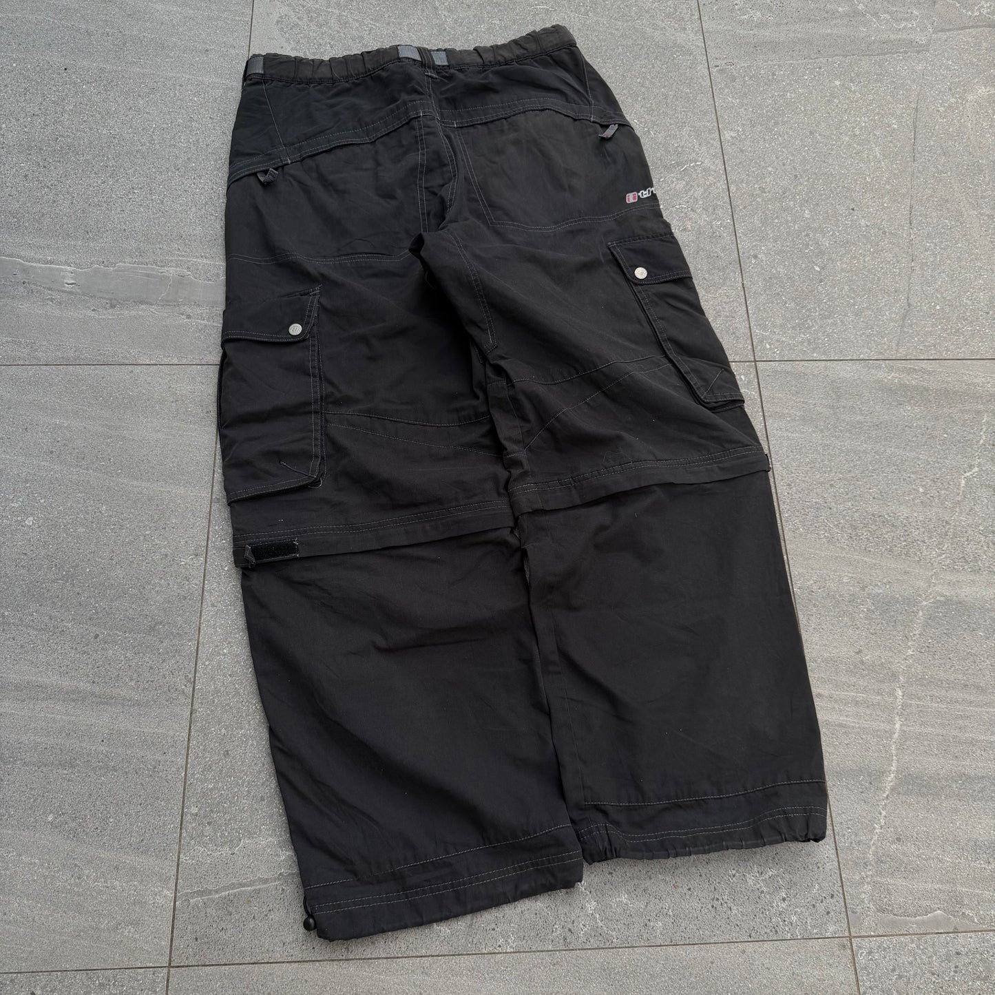 thriller zip off hiking pants (so cooool) - 34x31”