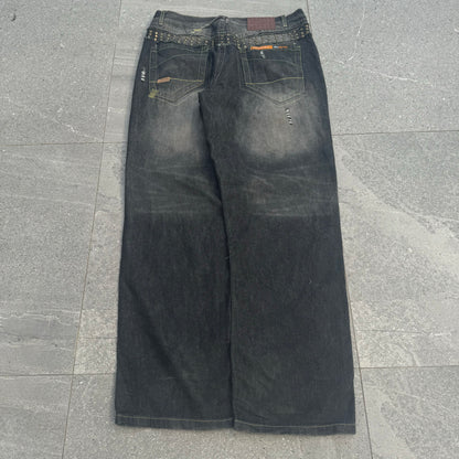 akademiks studded jeans - 36x33”