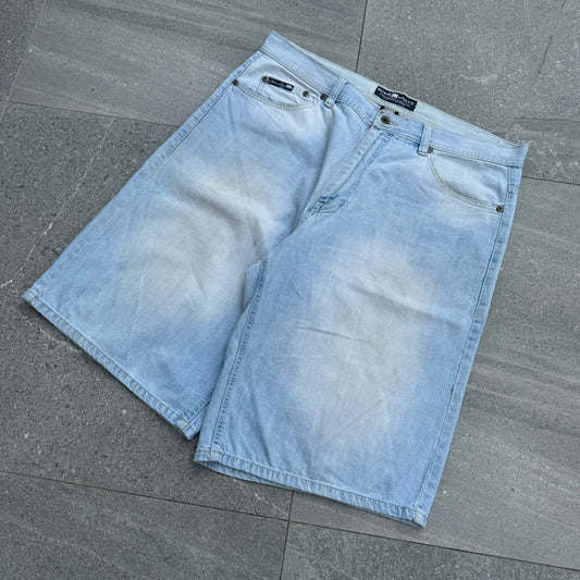 ecko jorts - 40”