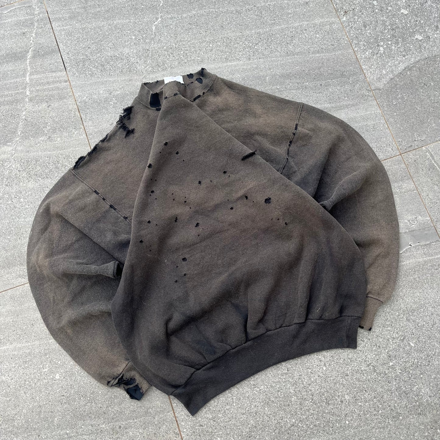 insane chocolate faded crewneck - L
