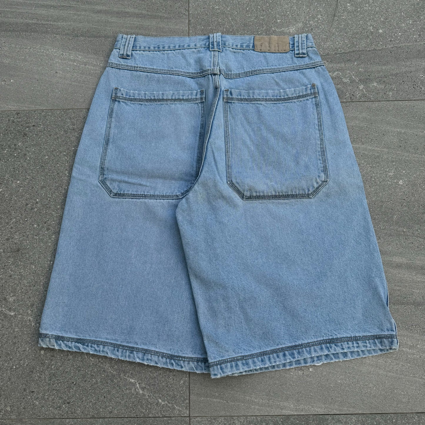 bagggggy results jorts - 34x14”