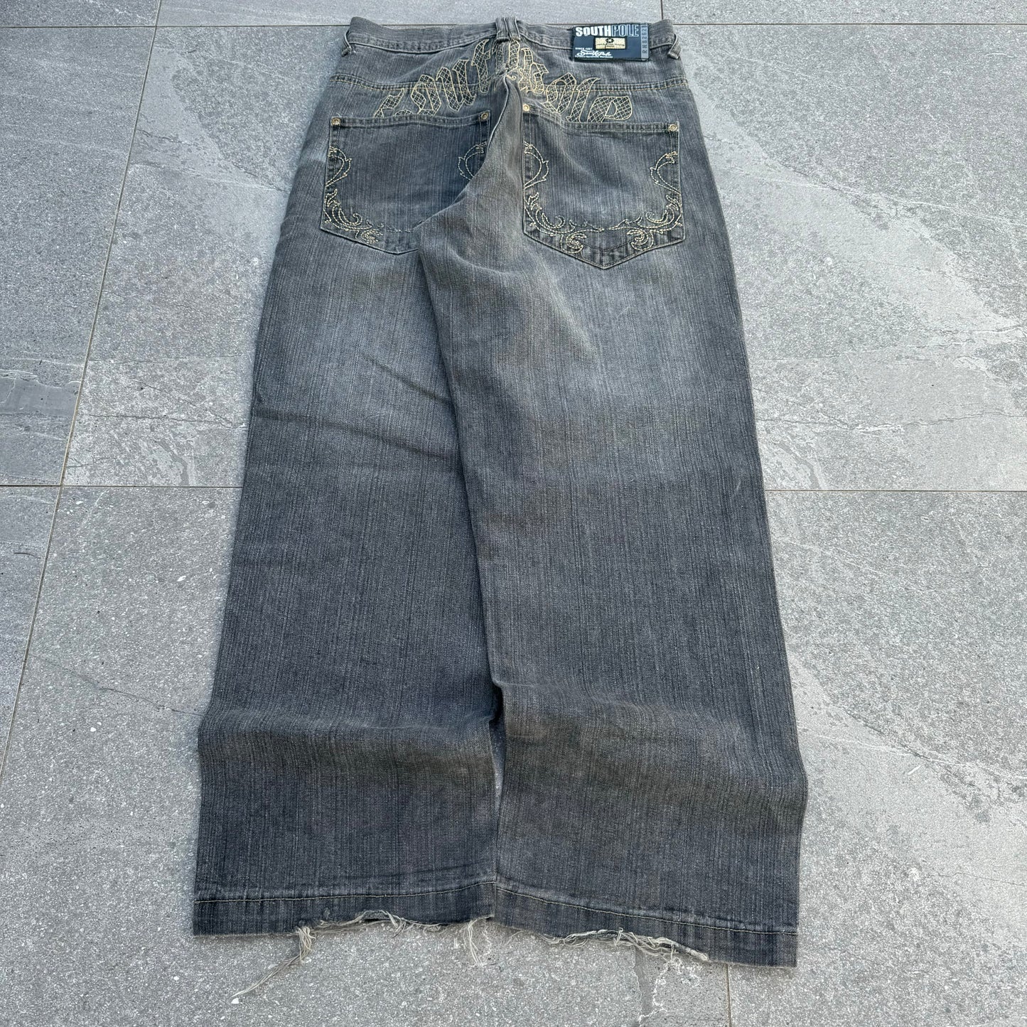 southpole gold text jeans - 30x30”