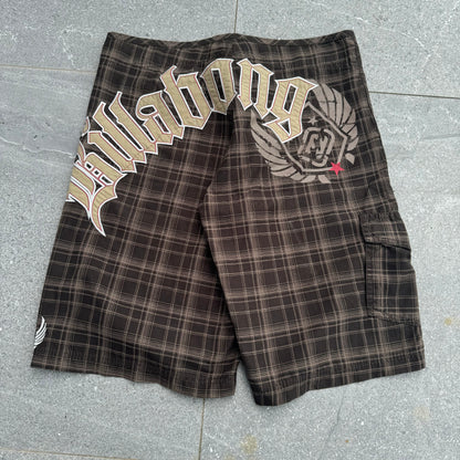 billabong boardies - 34”