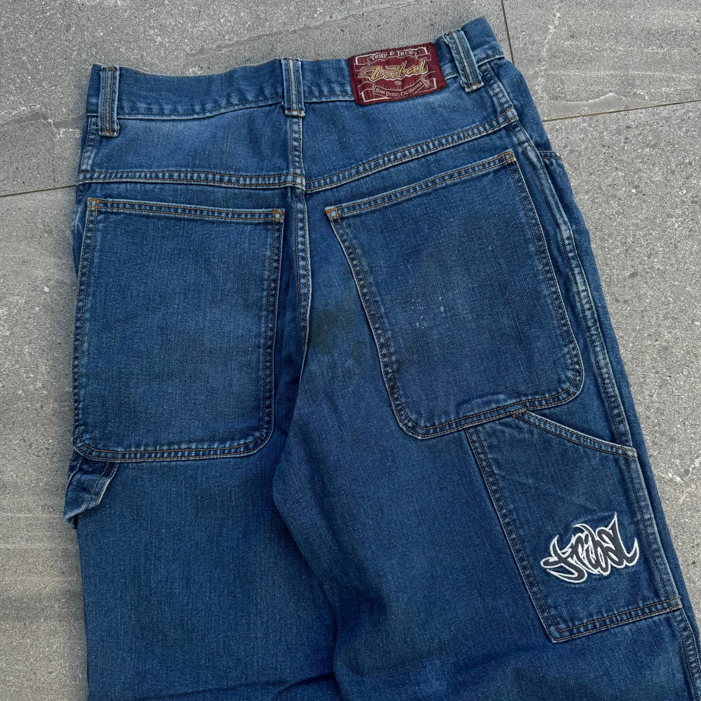 rare tribal jeans - 32x32”